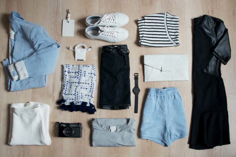 10 Reasons to Create a Capsule Wardrobe